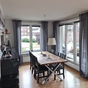 Apartment Wellness Und Relaxen! Hier Können Sie Beides!!!, Lübeck